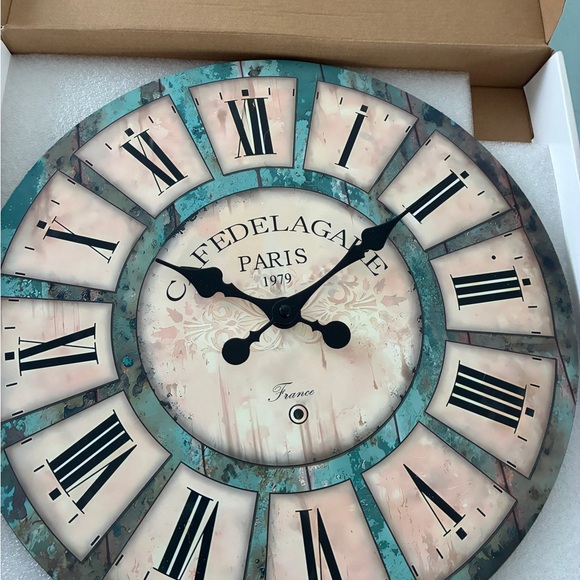 Rustic Style Wall Clock - Blue and Cream CAFE PARIS - Picture 6 of 6